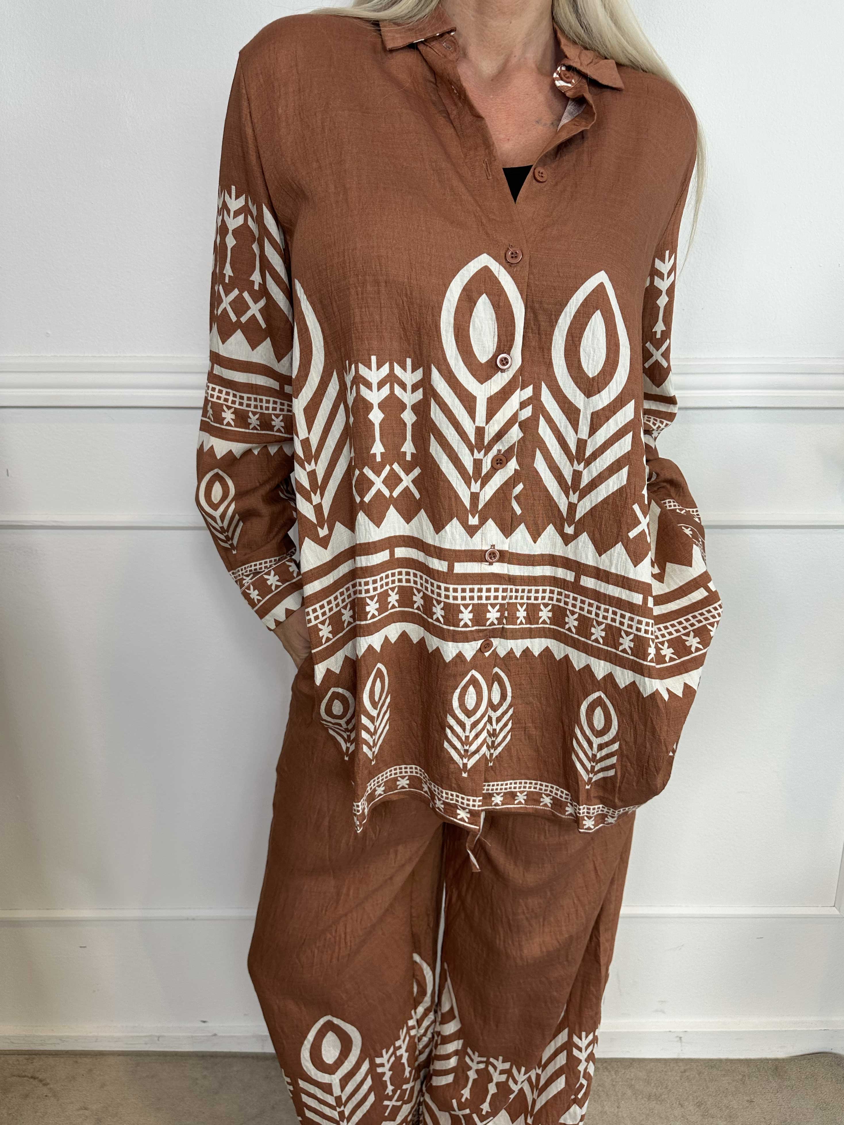 Diana - Mönstrat skjortset i viskos